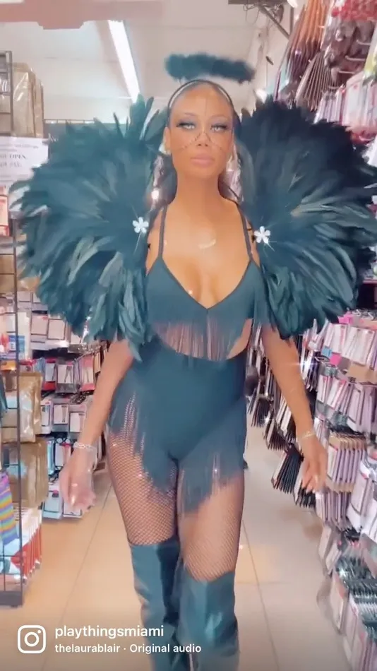 Playthings Anal Exclusive Dark Glam Angel