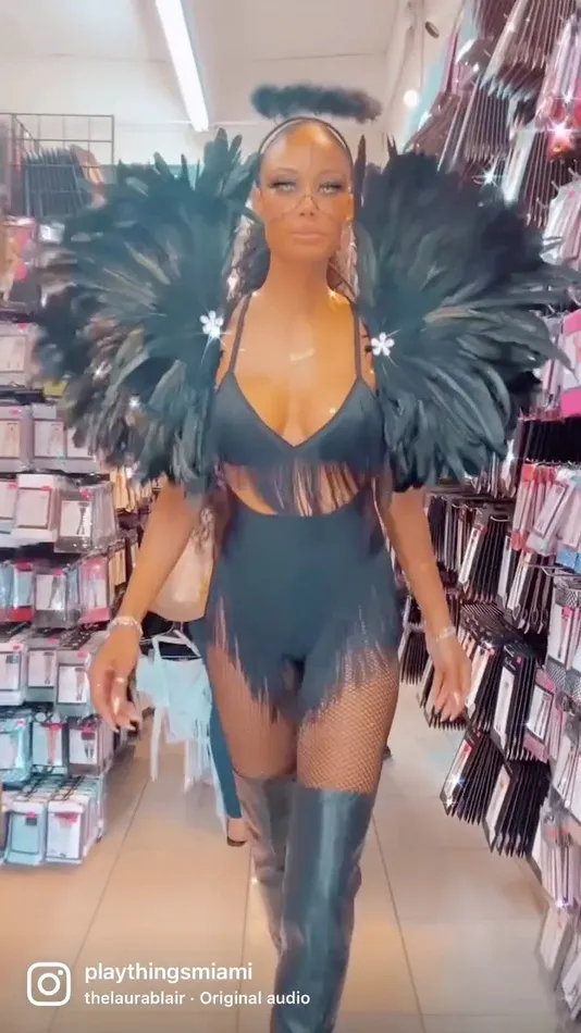 Playthings Anal Exclusive Dark Glam Angel